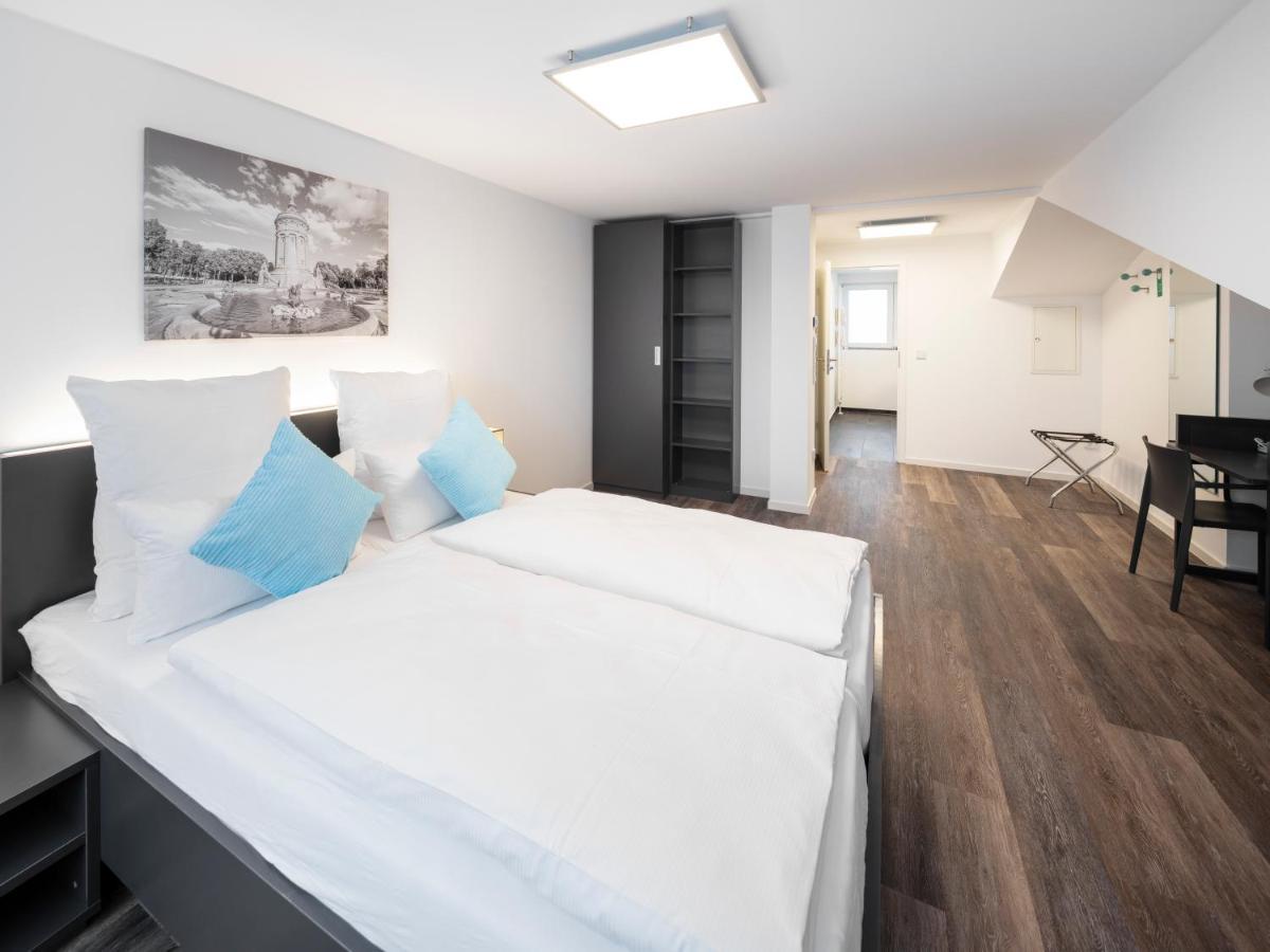 Boarding World Smart Hotel Мангейм Экстерьер фото